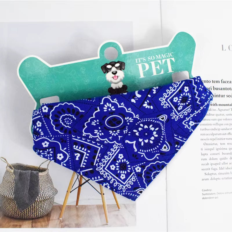 Adjustable Pet Triangle Scarf and Saliva Towel for Cats and Dogs - Printed Neckerchief and Collar Accessory for Kittens and Puppies
